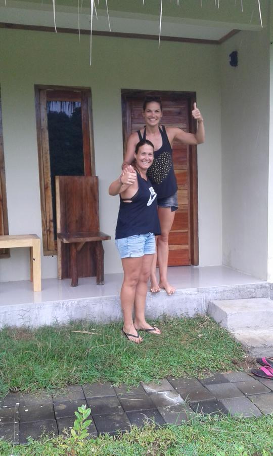 Kuta  Village Corner Homestay מראה חיצוני תמונה