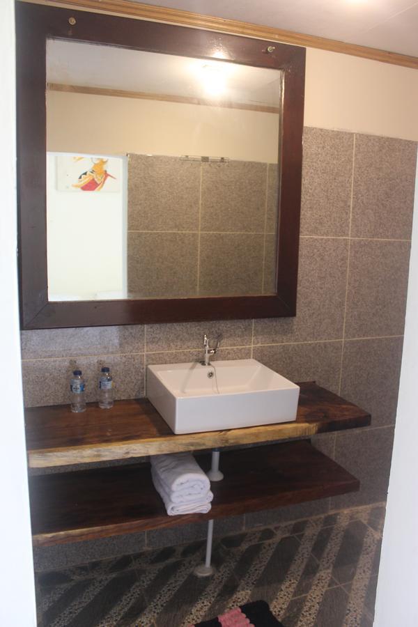 Kuta  Village Corner Homestay מראה חיצוני תמונה