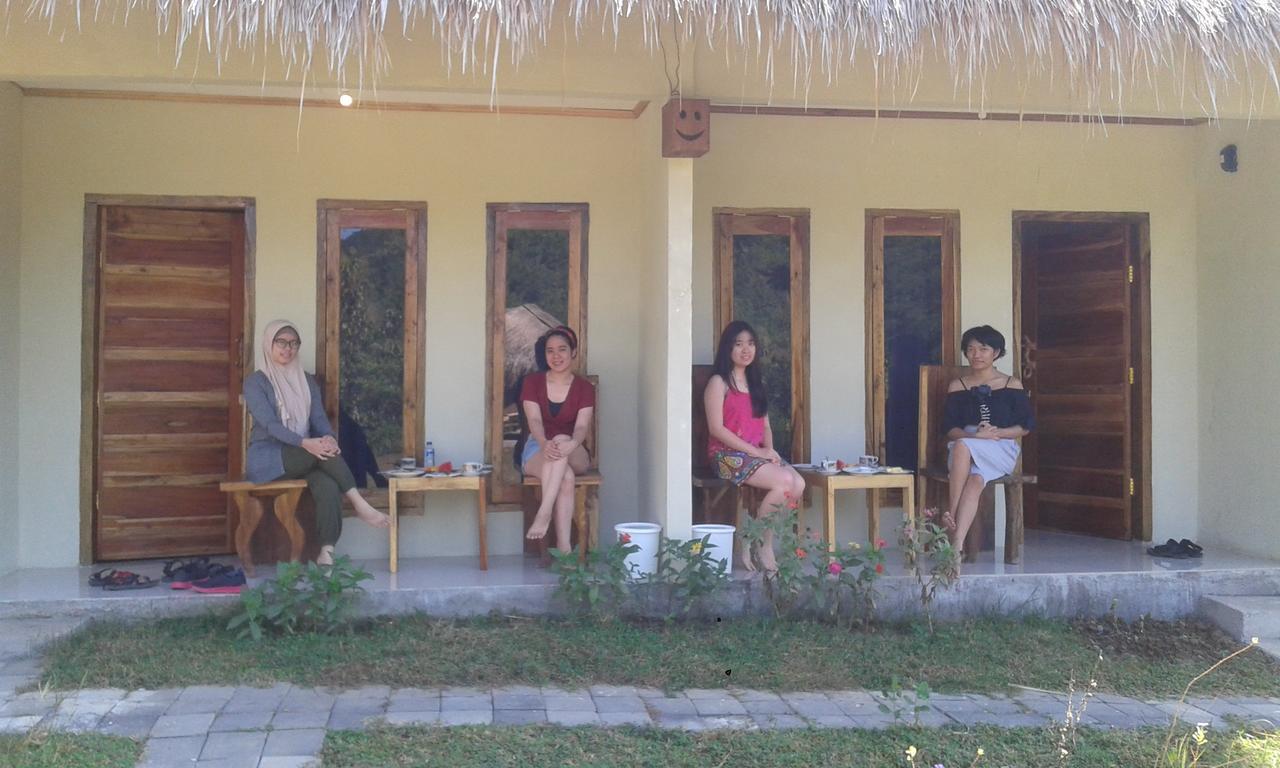 Kuta  Village Corner Homestay מראה חיצוני תמונה